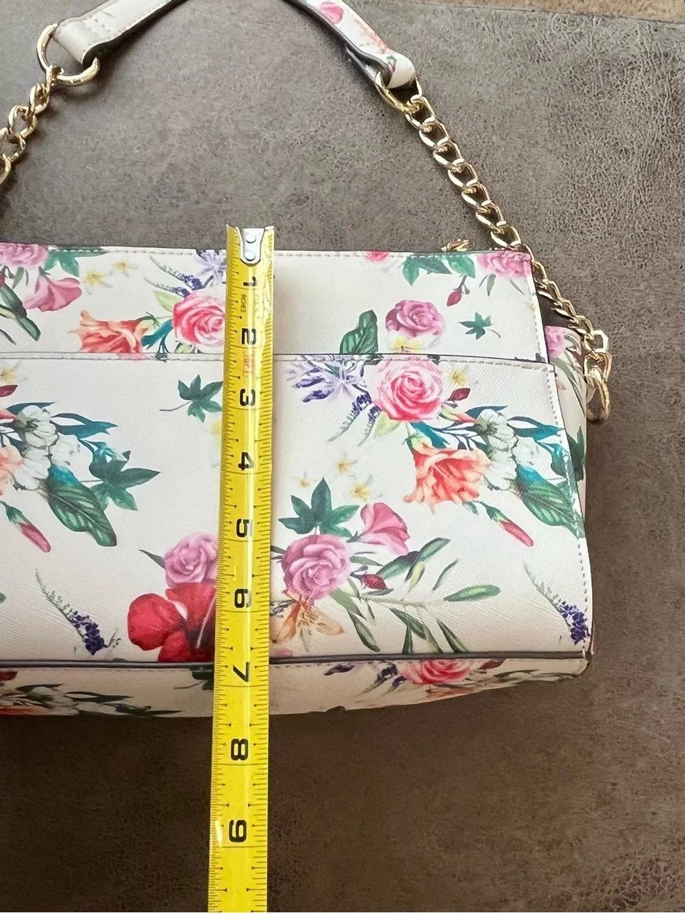 **SOLD** on another platform. 
NWOT Steve Madden White Floral Crossbody - Picture 16 of 16